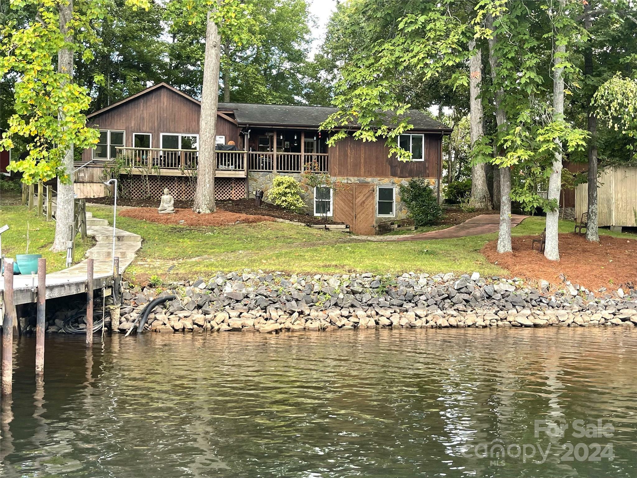 Property Photo:  107 Thunder Hill Road  NC 28117 