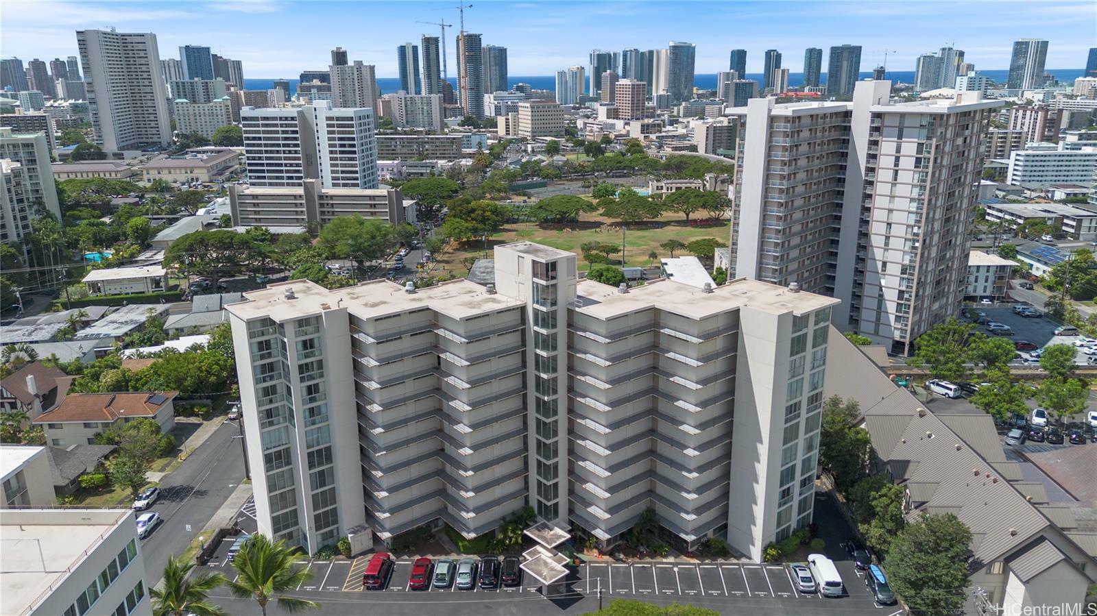 Property Photo:  1634 Makiki Street 205  HI 96822 