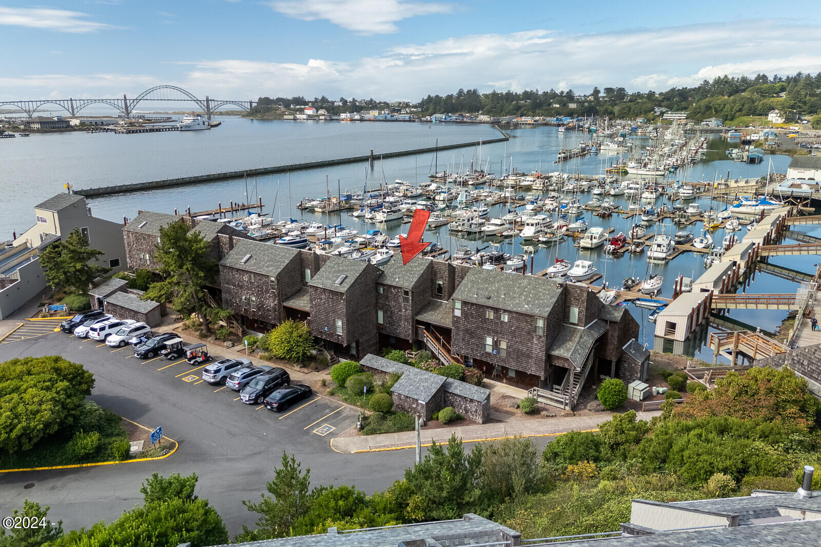 Property Photo: 1000 SE Bay Boulevard 202/302 OR 97365
