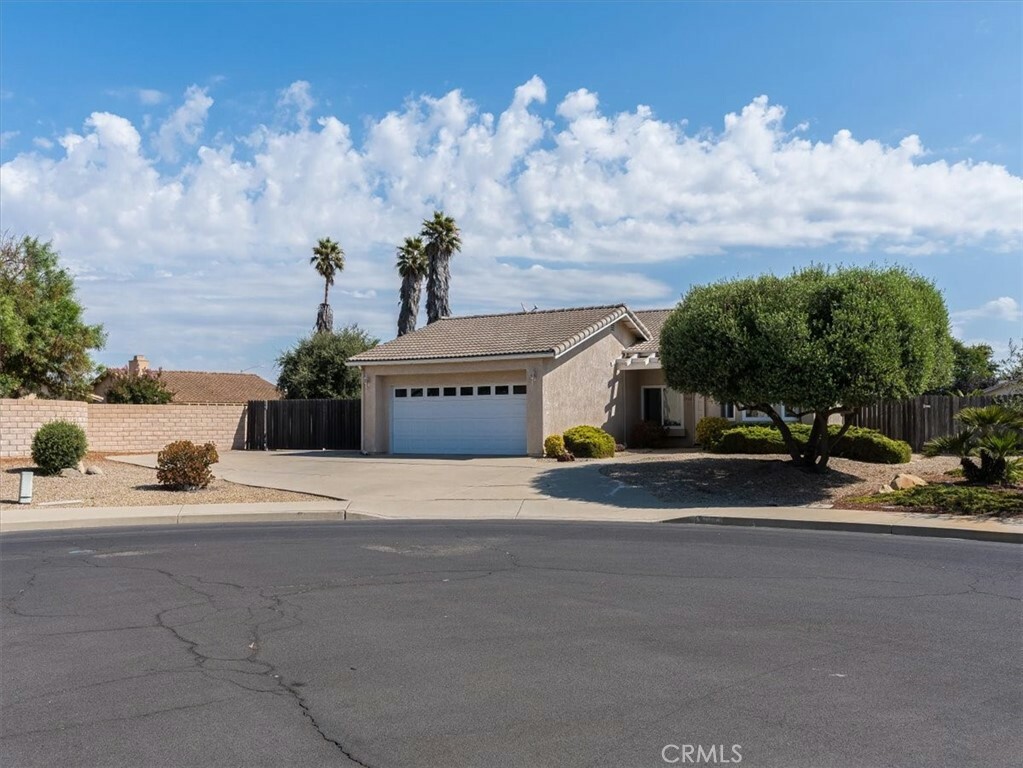 Property Photo:  2602 Soledad Court  CA 93455 