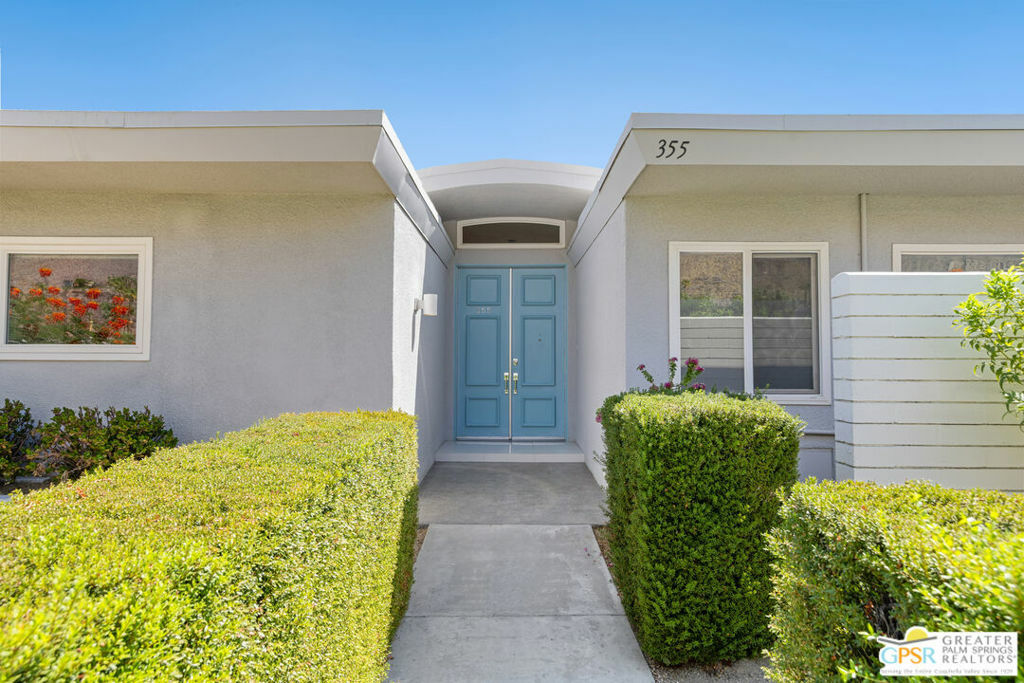 Property Photo:  355 E Avenida Granada  CA 92264 