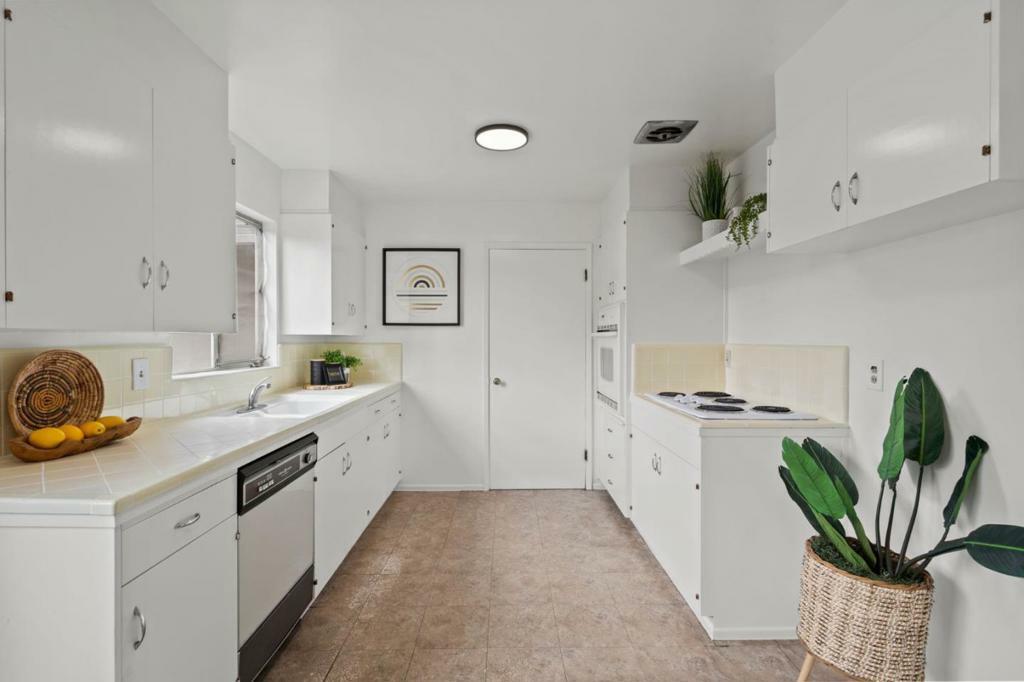 Property Photo:  4840 Anna Drive  CA 95124 