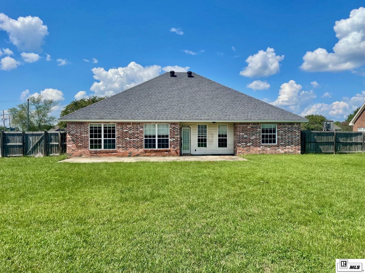 Property Photo:  413 East Frenchman'S Bend Road  LA 71203 