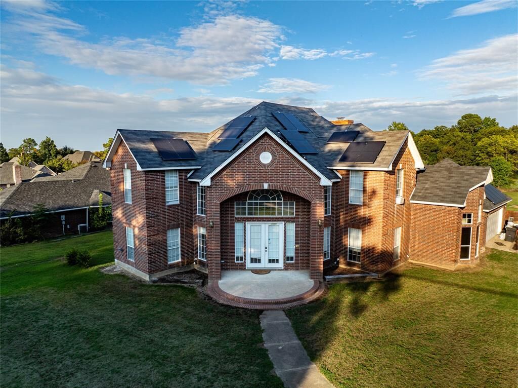 Property Photo:  1010 NE 17th Street  TX 75460 