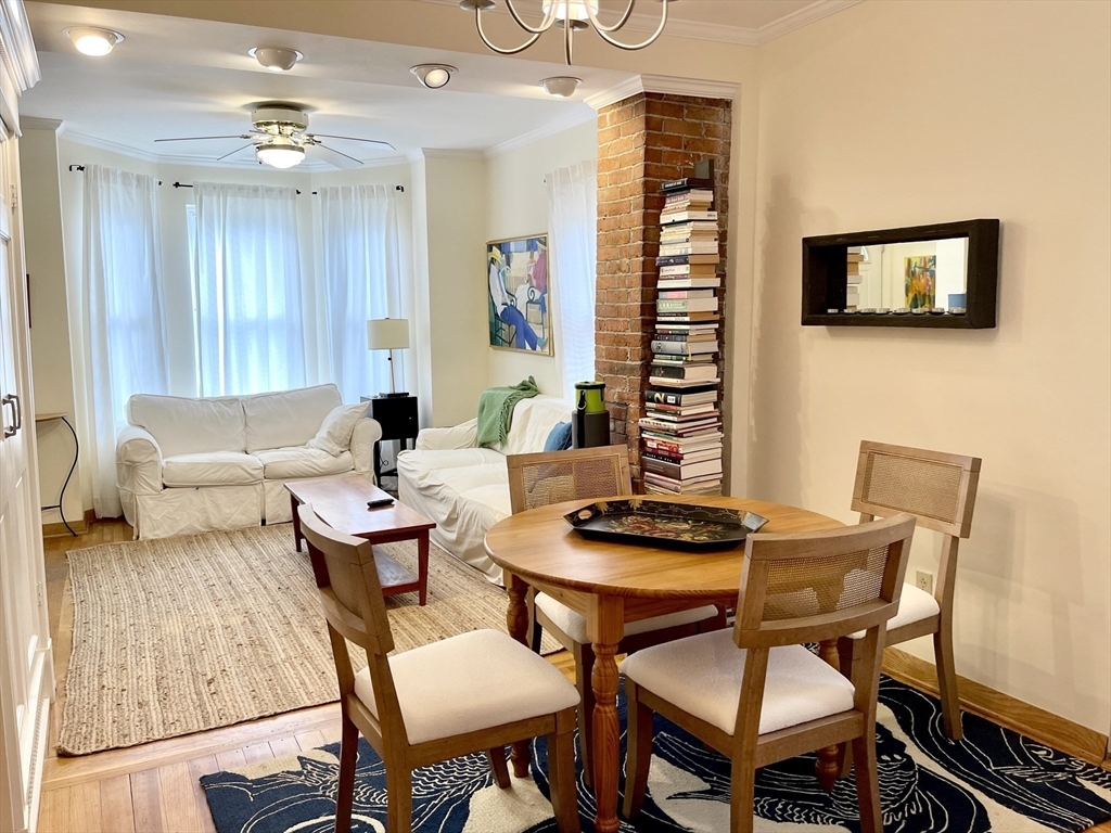 Property Photo:  167 Cushing St 167  MA 02138 