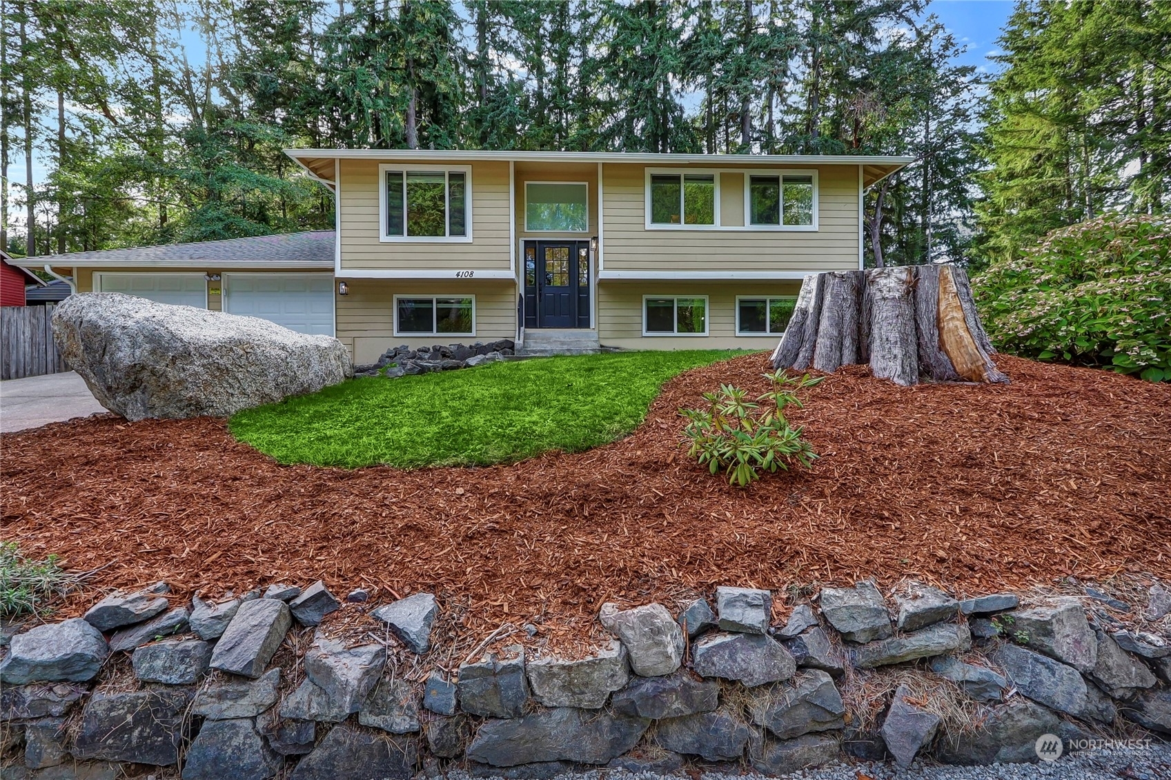 Property Photo:  4108 69th Avenue Ct NW  WA 98335 