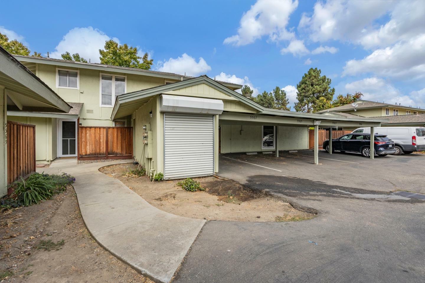 Property Photo:  5565 Roundtree Terrace  CA 94538 