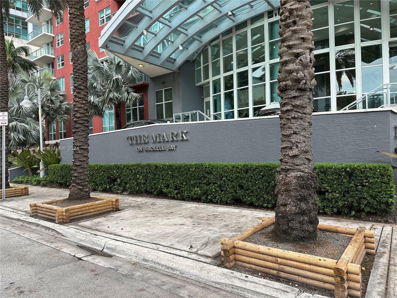 Property Photo:  1155 Brickell Bay Dr 603  FL 33131 