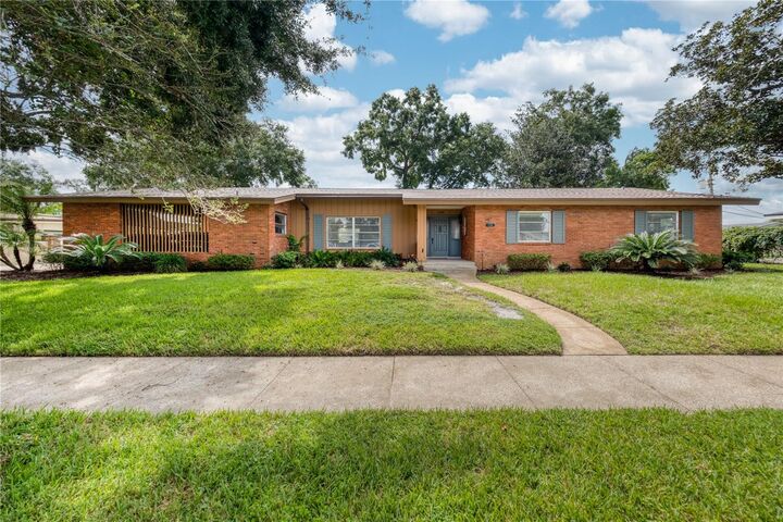 Property Photo:  1330 Webster Street  FL 32804 