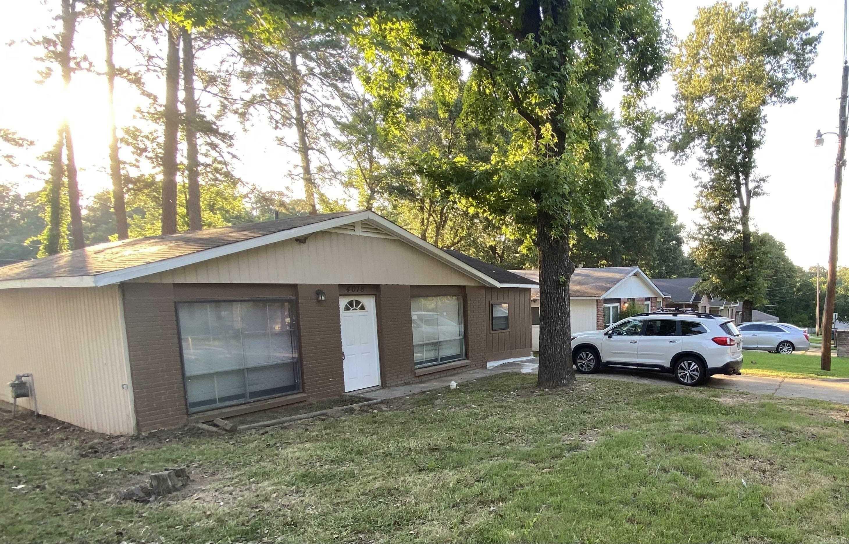 Property Photo:  4018 Elam Street  AR 72204 