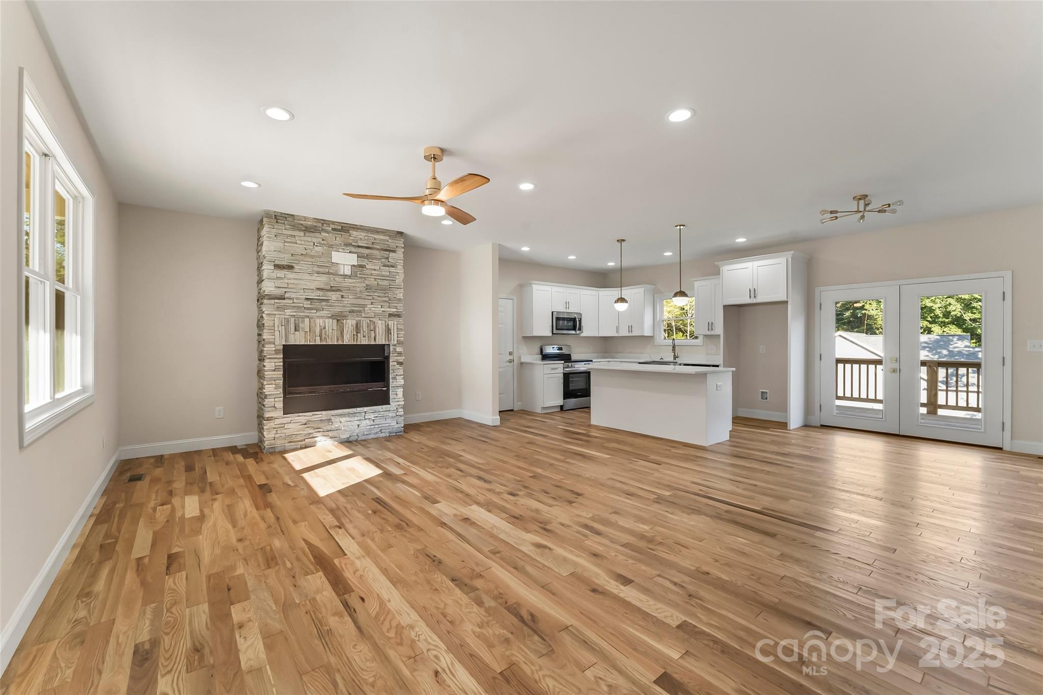 Property Photo: 1710 Plantation Loop NC 28655