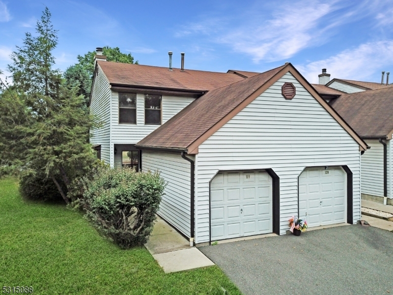 Property Photo:  119 Sequoia Ct  NJ 08822 