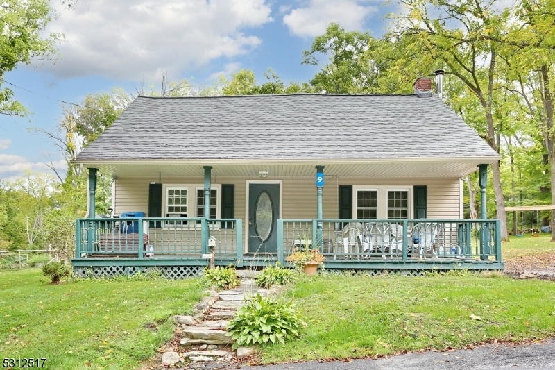 Property Photo: 9 Pond Eddy Rd NJ 07462