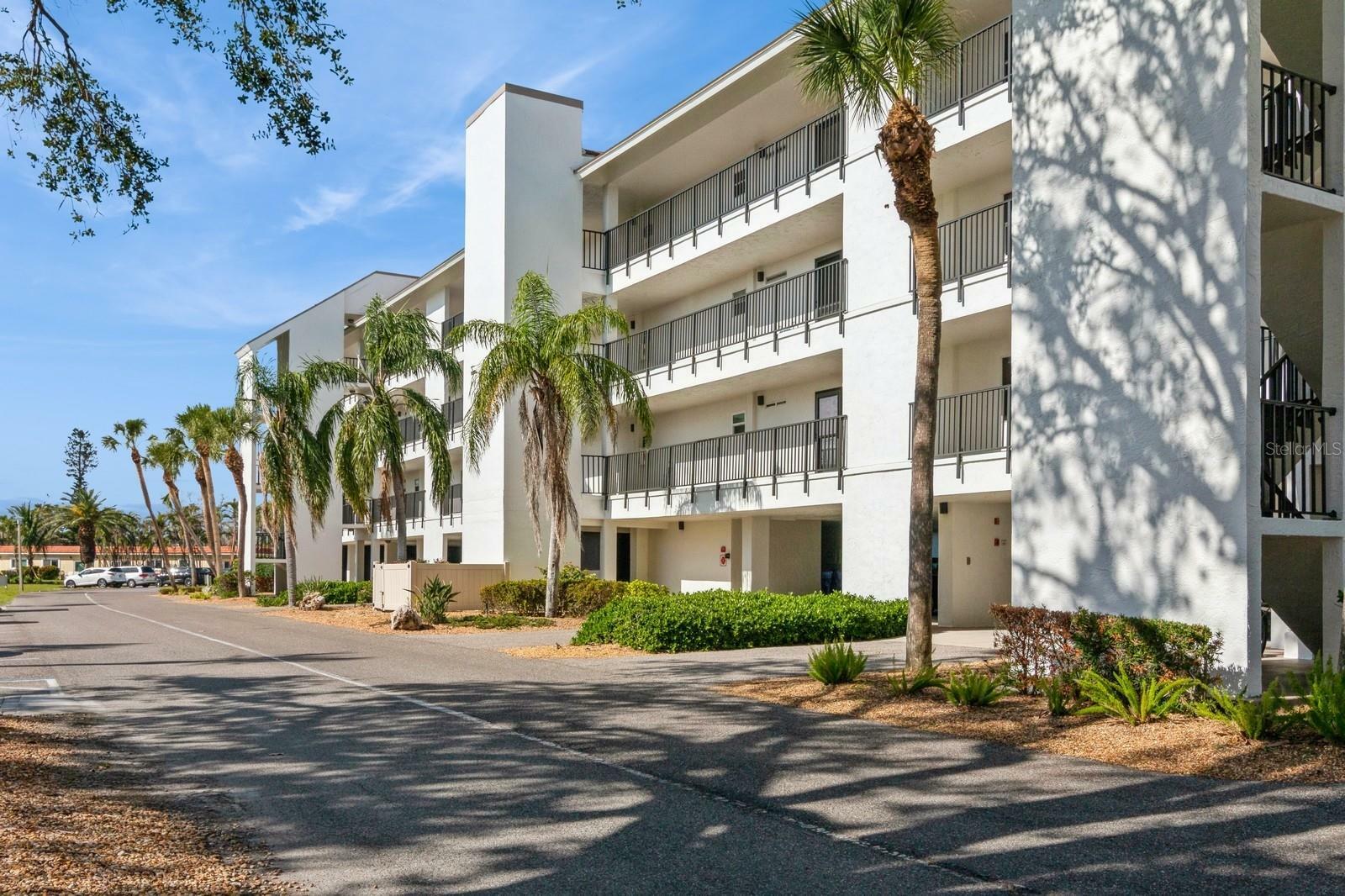 Property Photo:  4600 Gulf Of Mexico Drive 203  FL 34228 