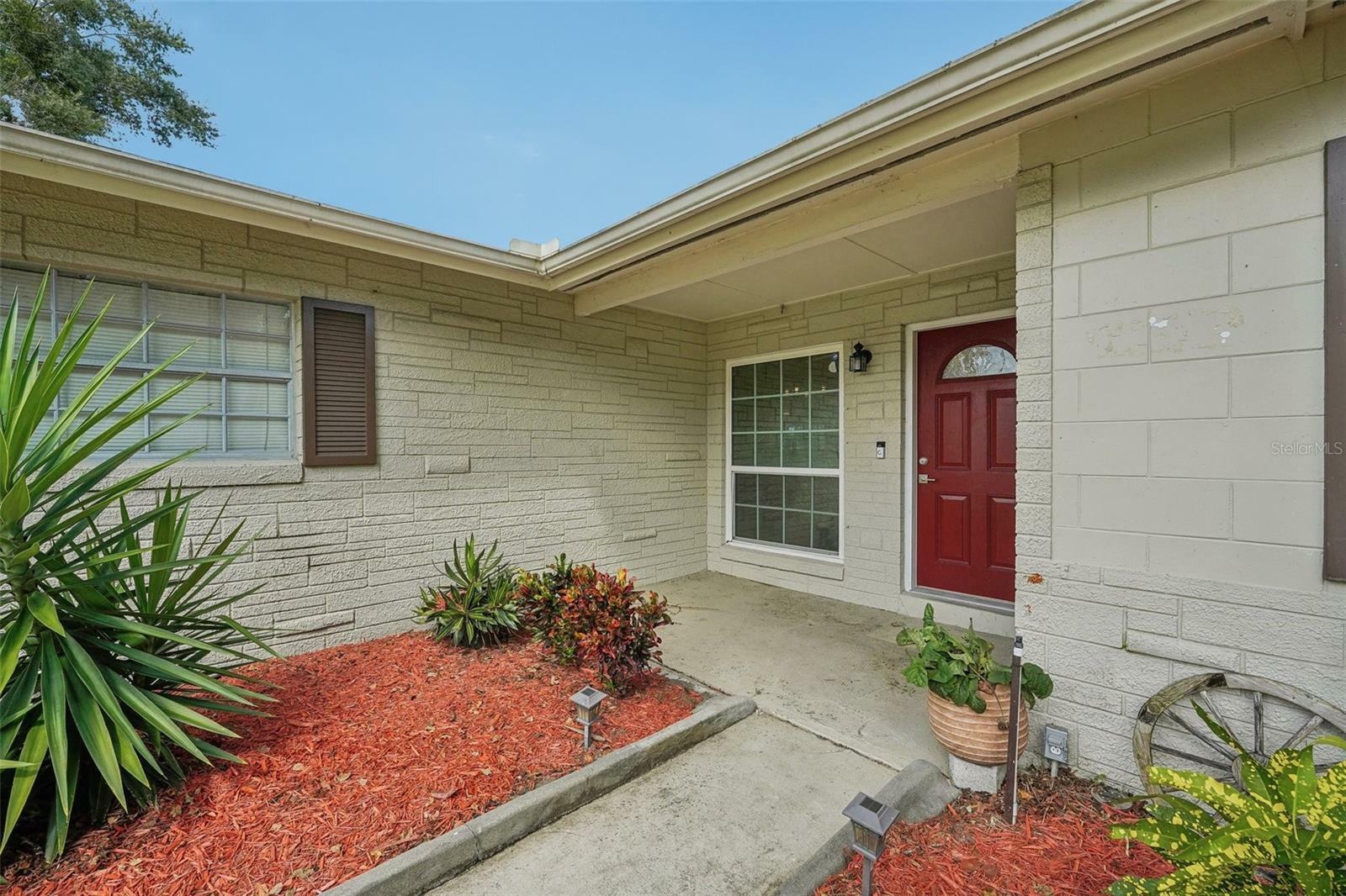 Property Photo:  653 Sherwood Drive  FL 32701 