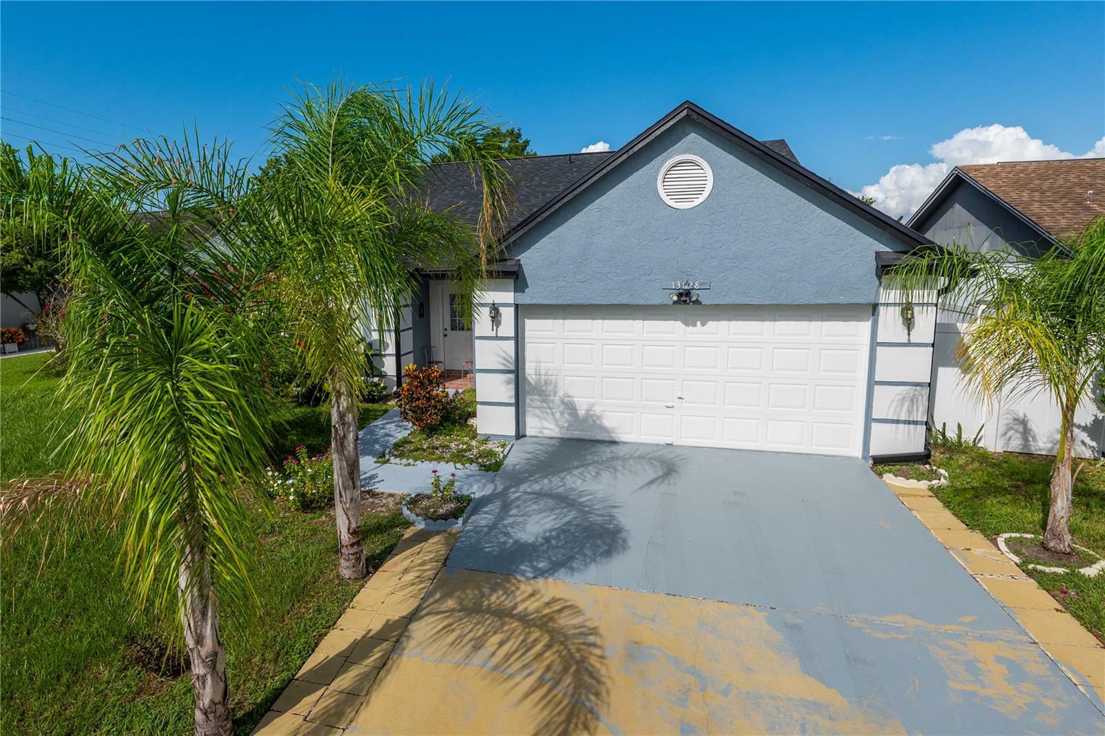 Property Photo:  13128 San Diego Woods Lane  FL 32824 