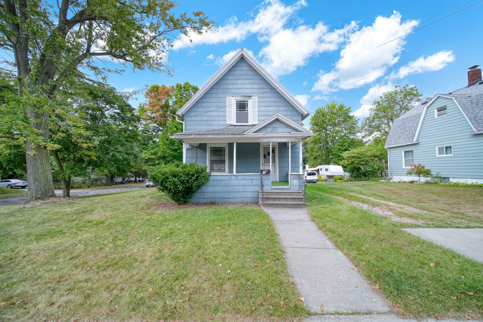 Property Photo:  802 N West Avenue  MI 49202 