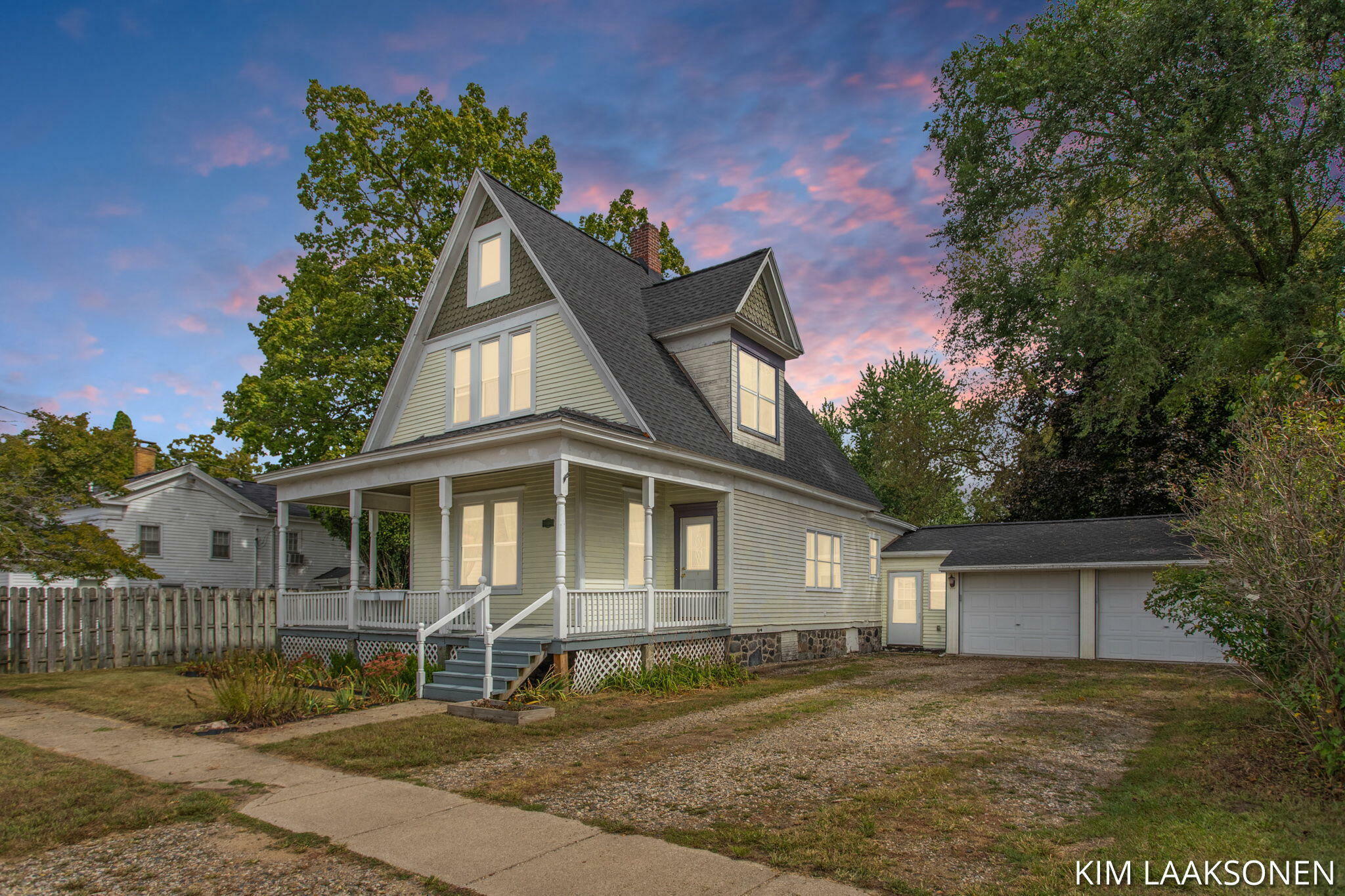 Property Photo:  307 S Niles Street  MI 49079 