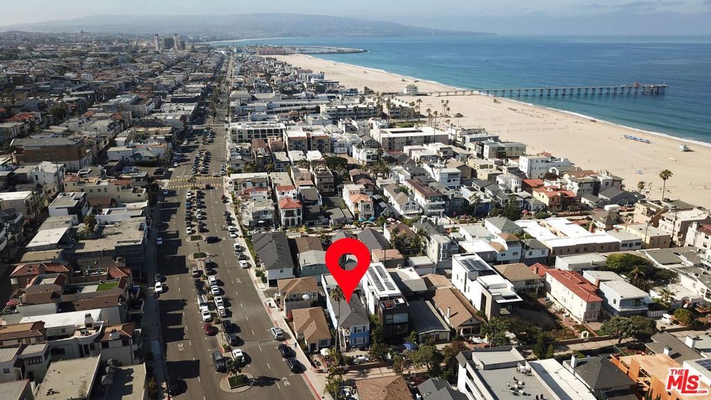 Property Photo: 90 18th Street CA 90254