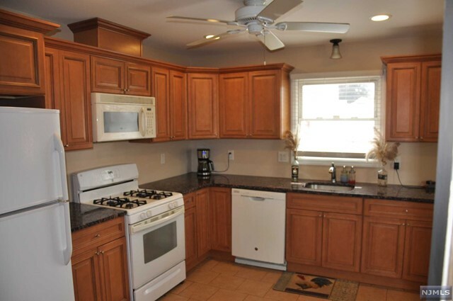 Property Photo:  53 Greene Avenue  NJ 07512 