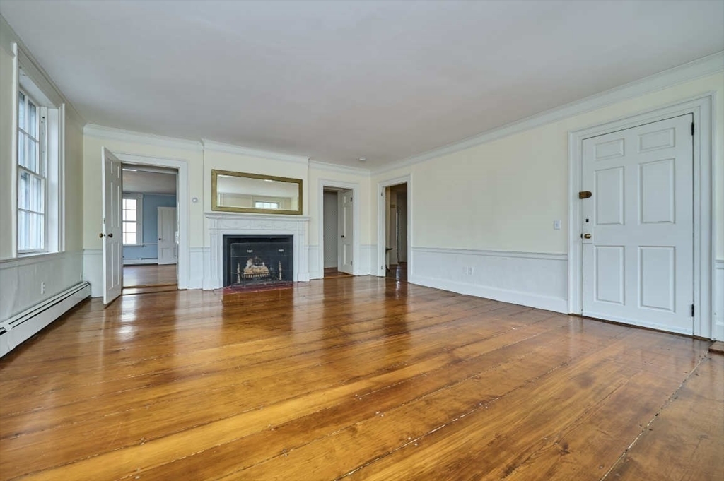 Property Photo:  74 Washington Sq 2  MA 01970 