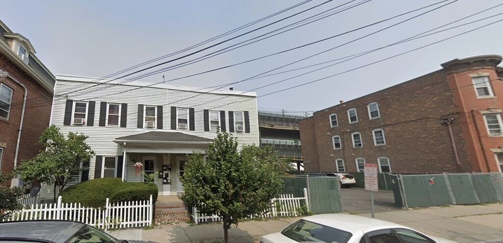 Property Photo:  114 Chestnut St  MA 02150 