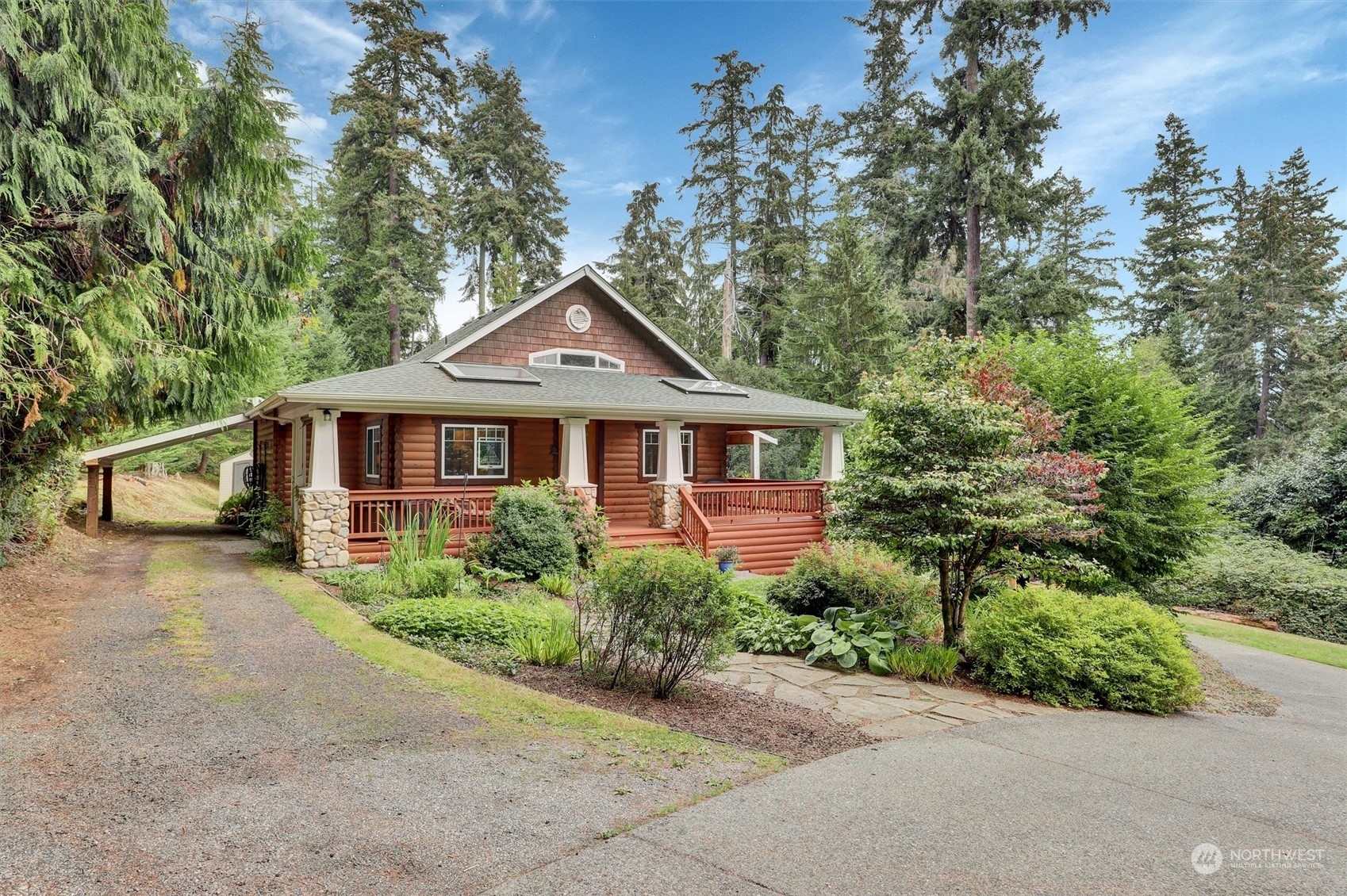 Property Photo:  20205 Chautauqua Beach Road SW  WA 98070 