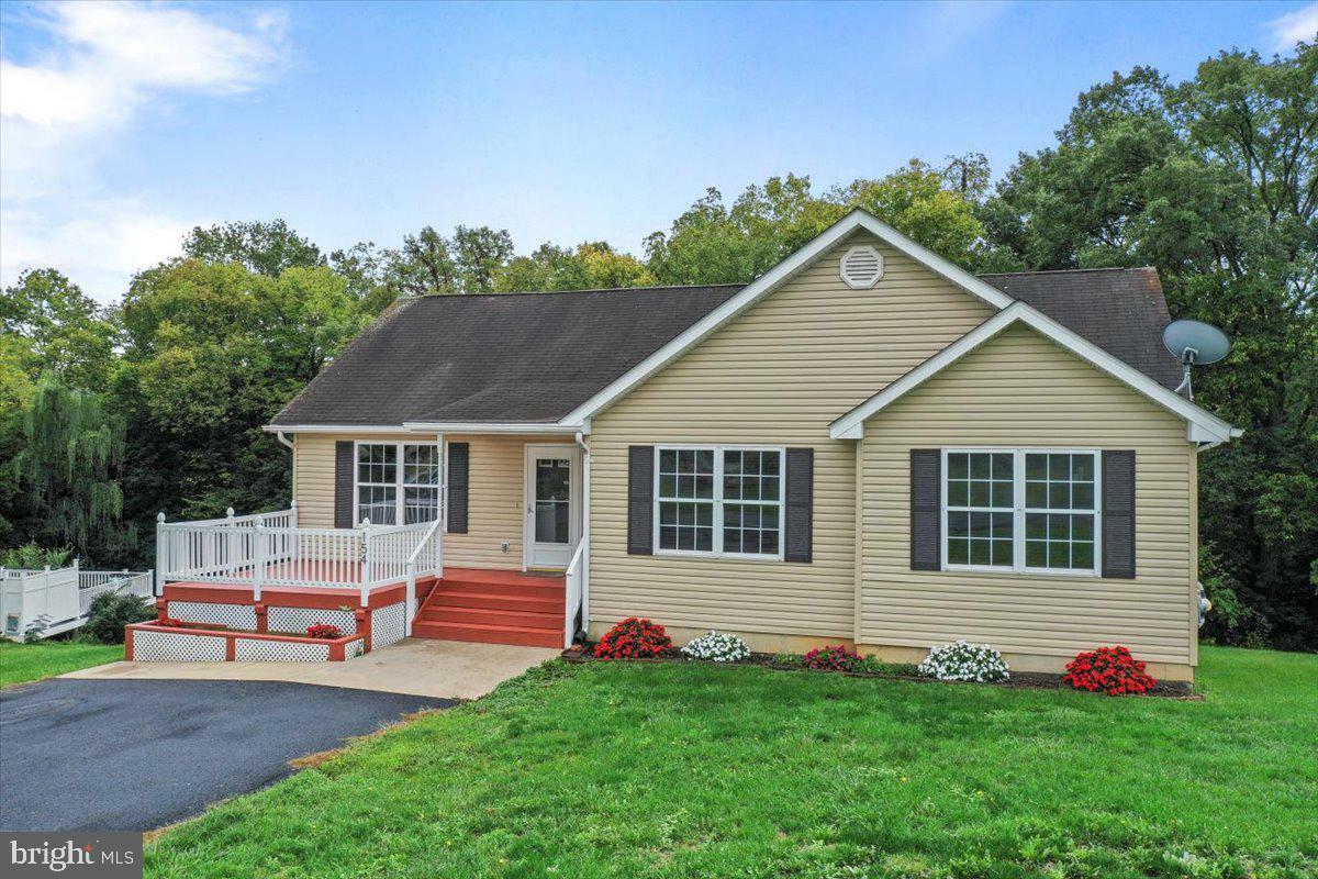 Property Photo:  154 Baer Oak Drive  VA 22644 