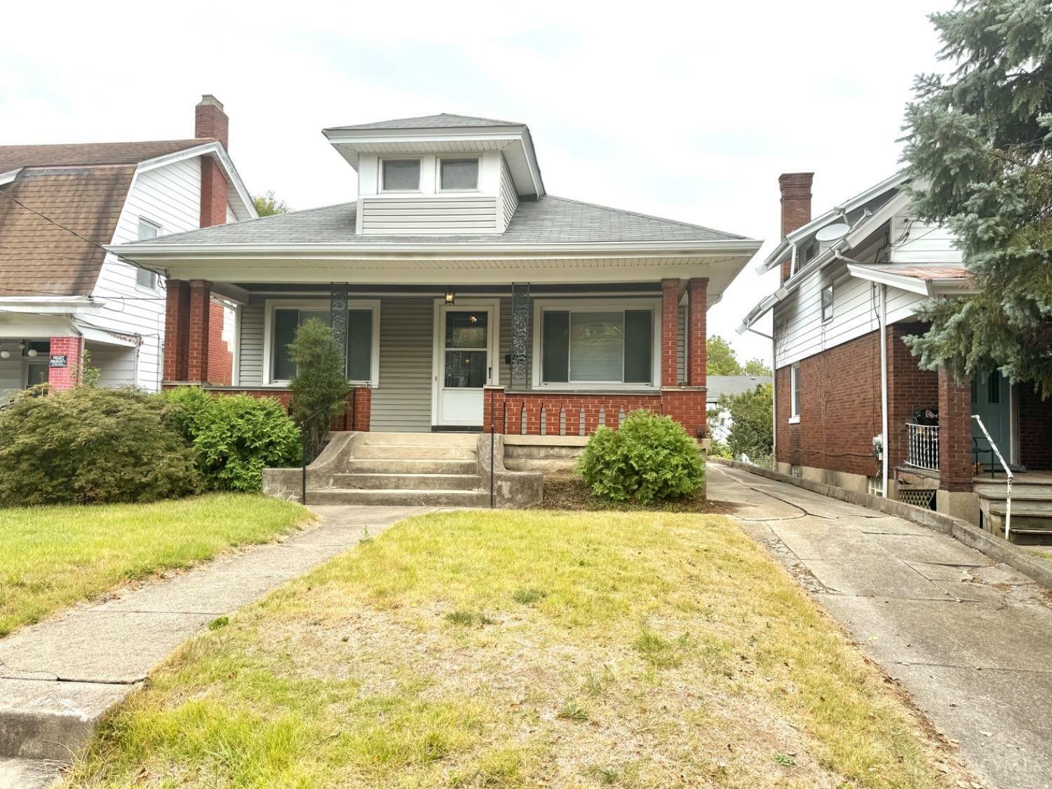 Property Photo:  892 Beech Avenue  OH 45205 