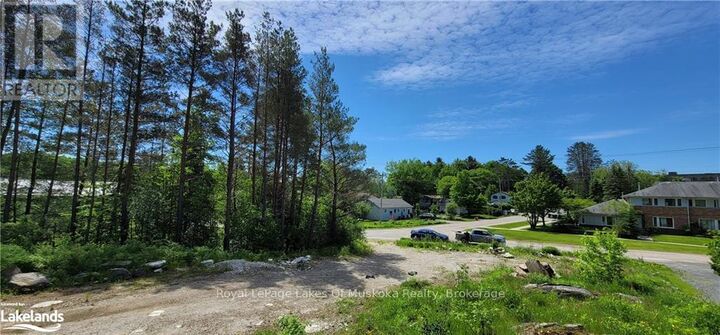 Property Photo:  15 Madeline Street  ON P1H 1L8 