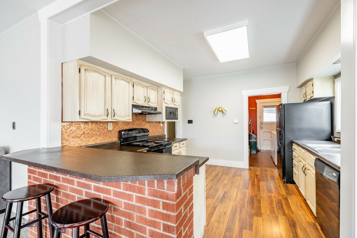 Property Photo:  1147 W Steele Street  MT 59701 