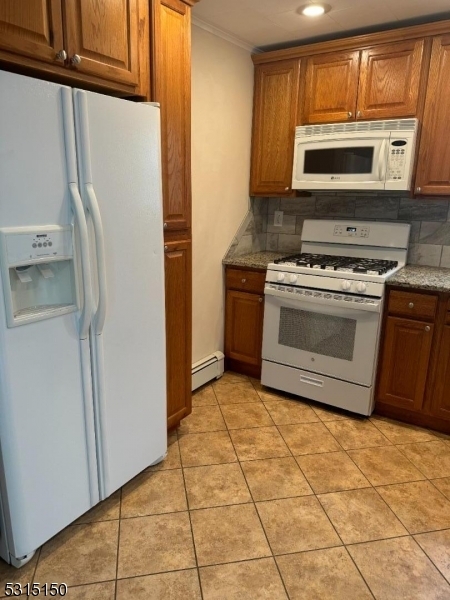 Property Photo:  165 New Street  NJ 07424 