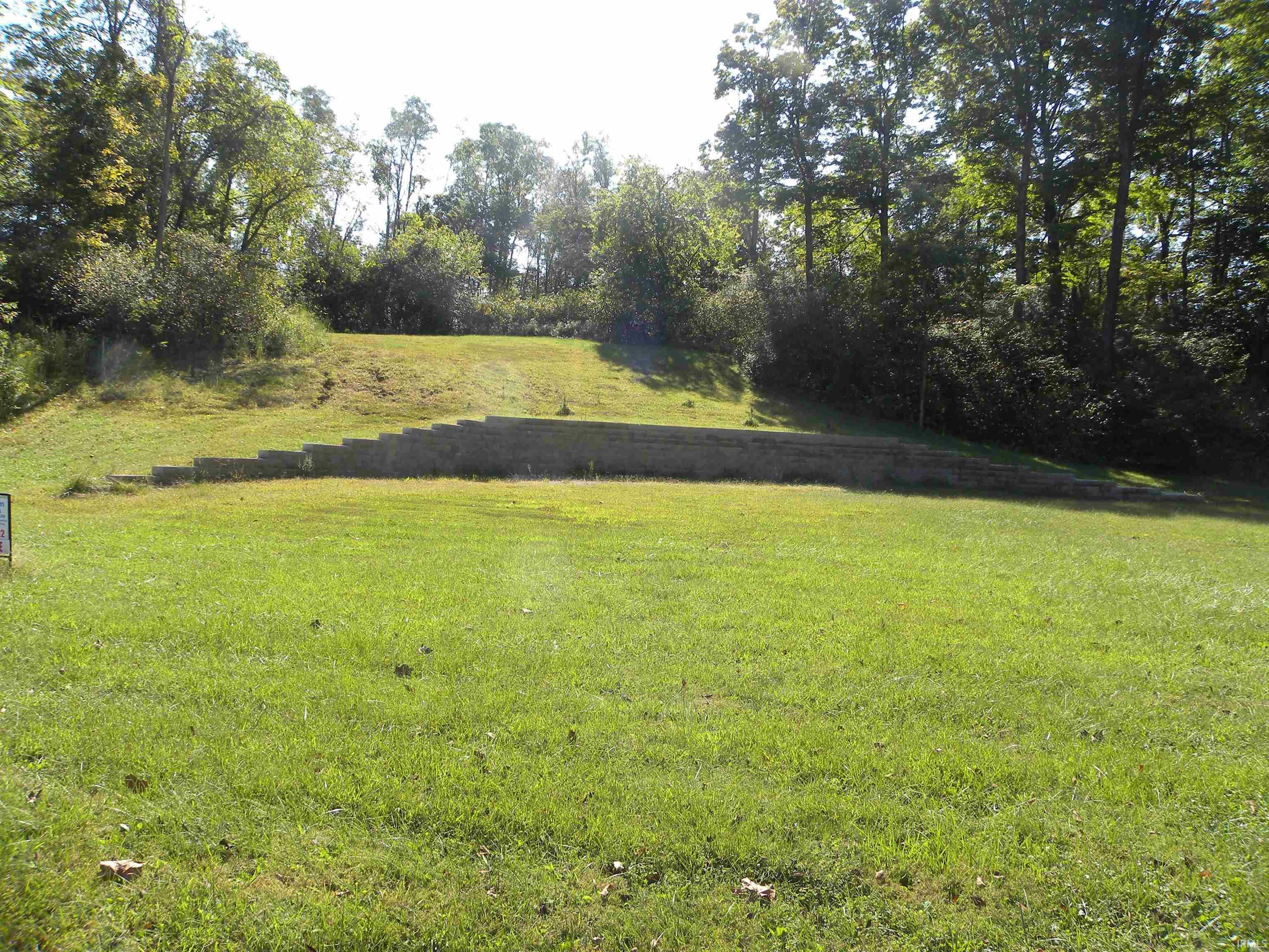 Property Photo: 752 W Thornridge Way IN 47460
