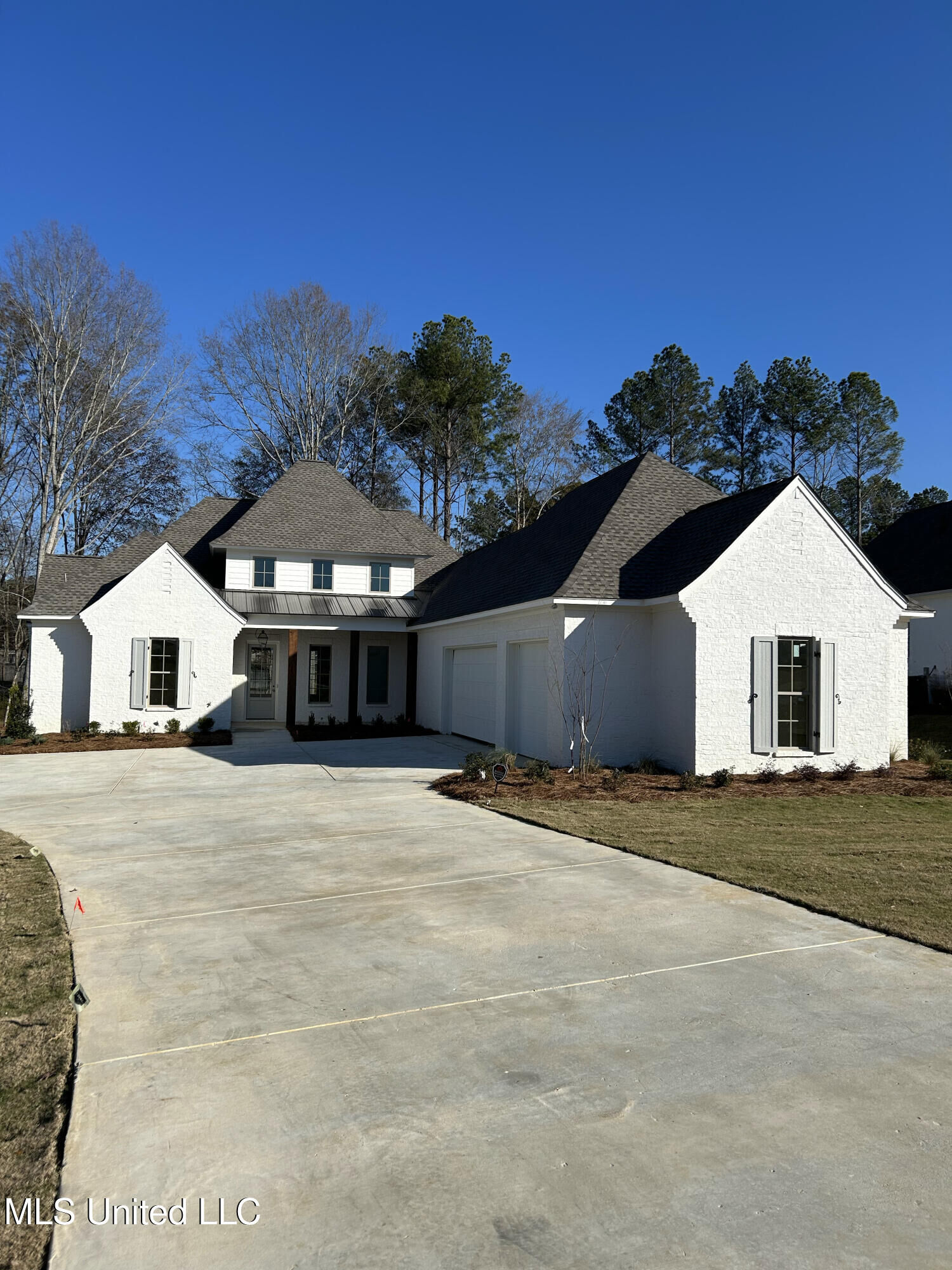 Property Photo:  304 Lois Court  MS 39110 