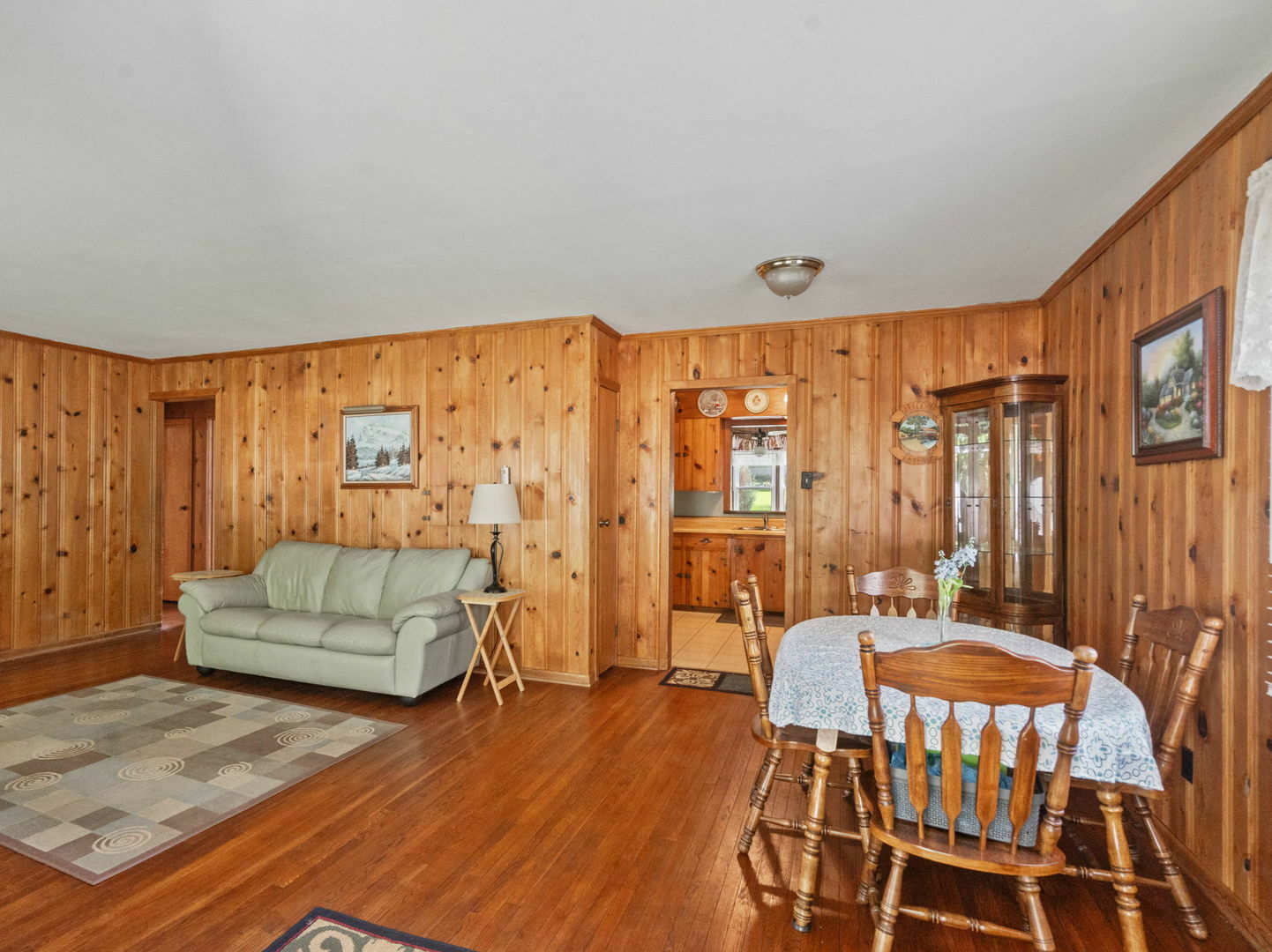 Property Photo:  583 Riedy Road  IL 60532 