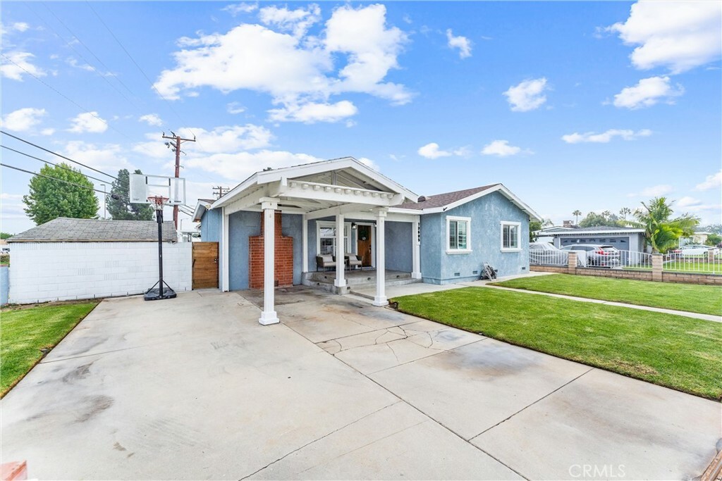 Property Photo:  13605 Bentongrove Drive  CA 90605 