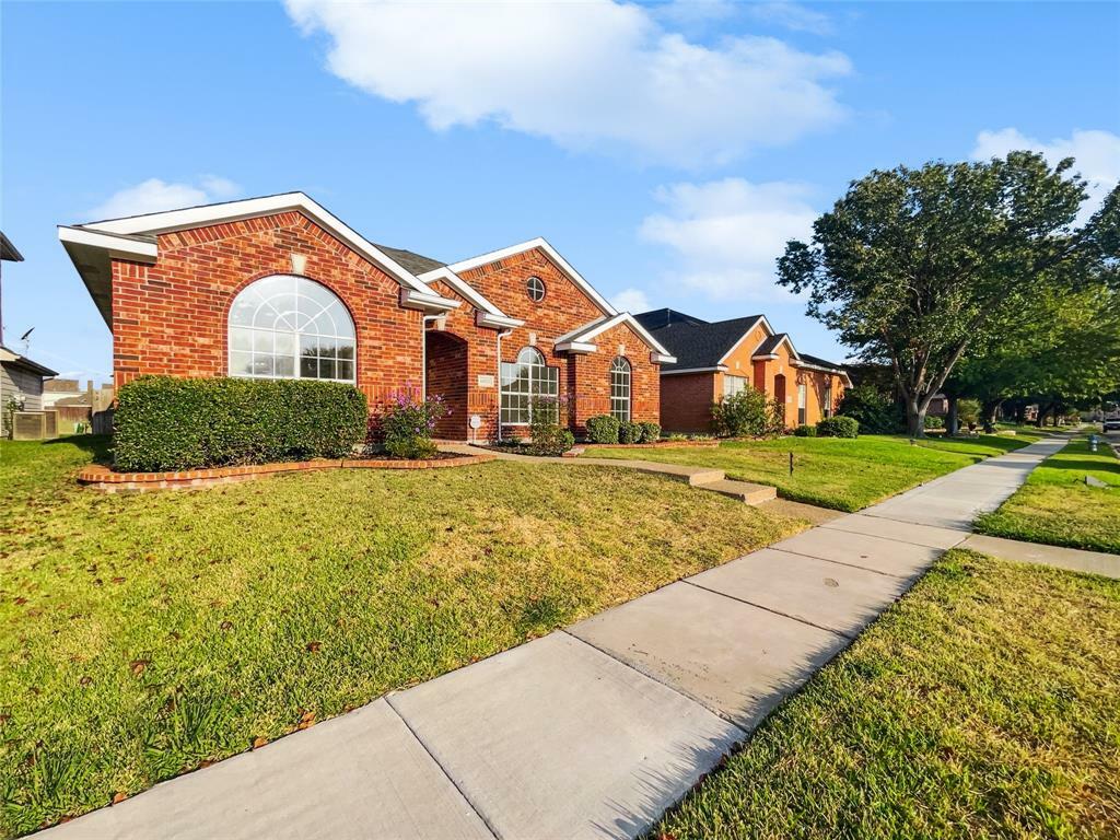 6021 Apache Drive  The Colony TX 75056 photo