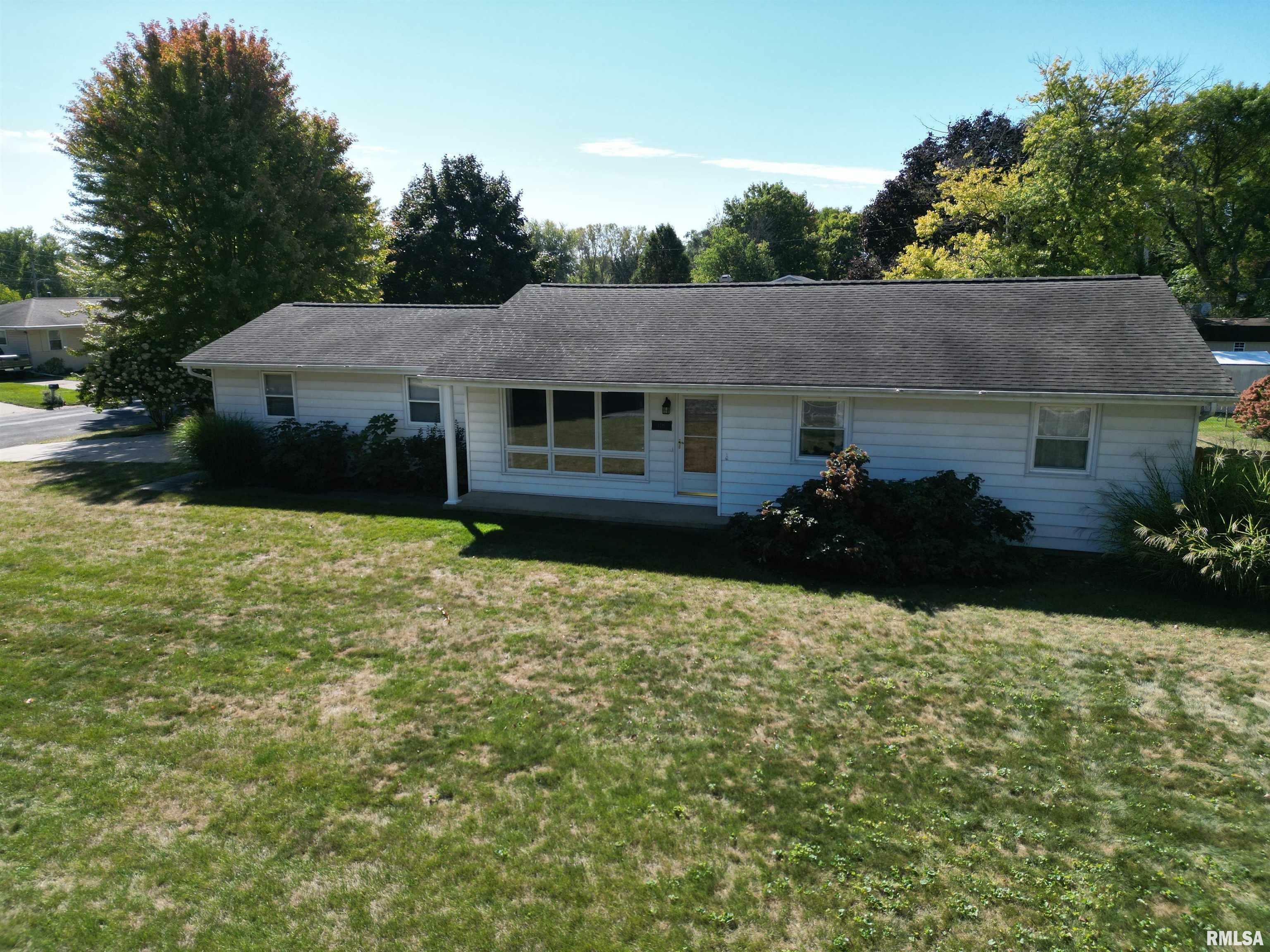 Property Photo:  1218 Brookhill Road  IL 61615 