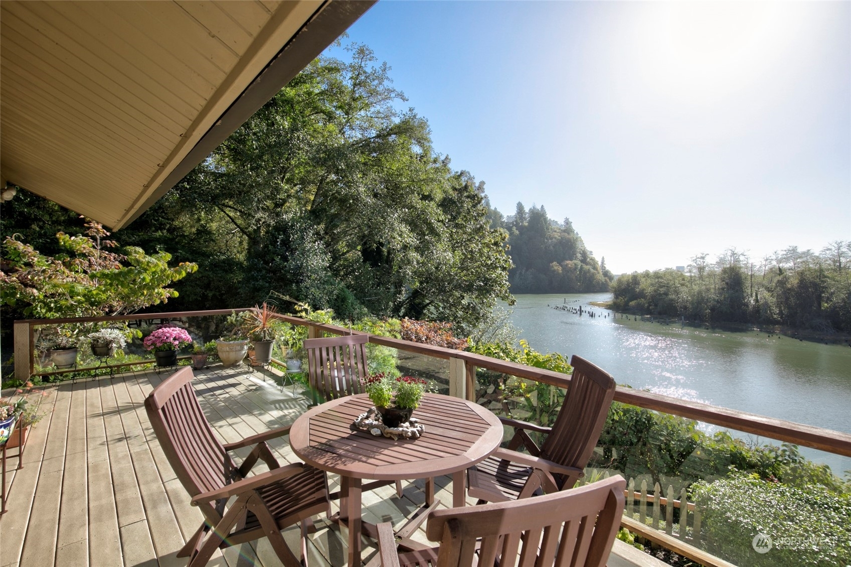 Property Photo:  409 Broadway  WA 98550 