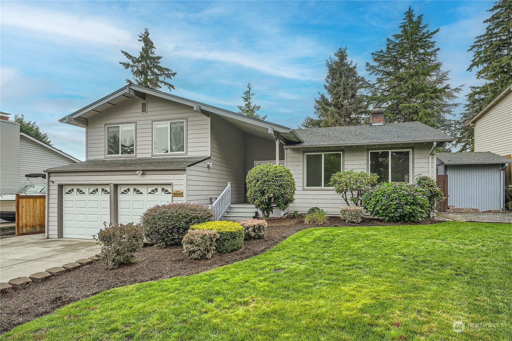 13071 SE 160th Place  Renton WA 98058 photo