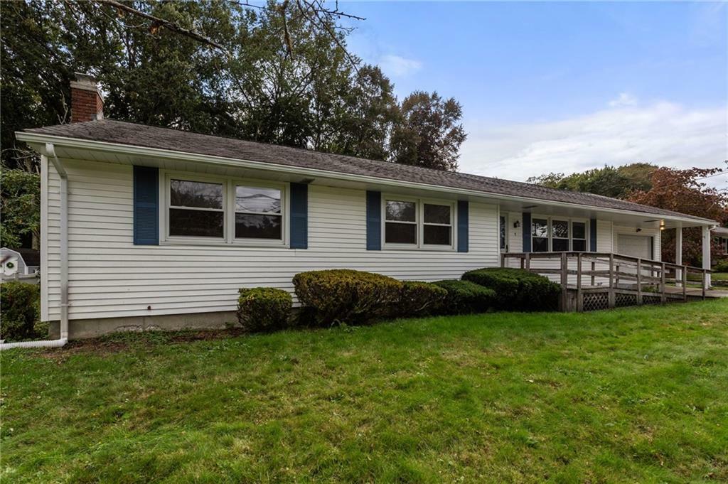 Property Photo:  5 Ridgeway Drive  RI 02885 