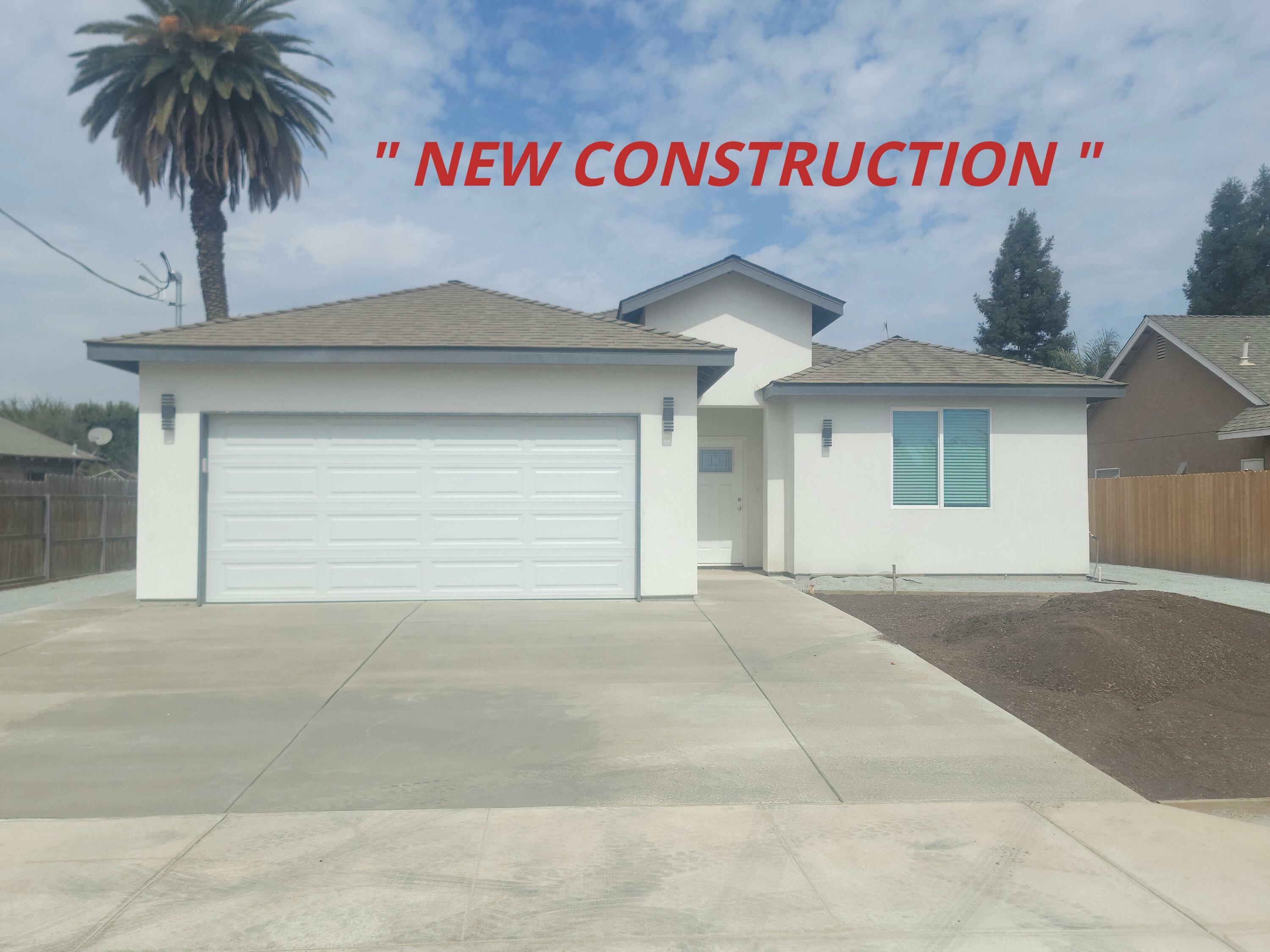 Property Photo: 1528 E Ferguson Avenue CA 93292