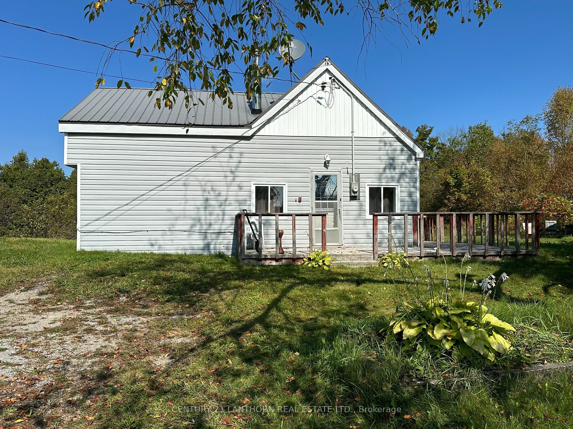 Property Photo:  2239 Weslemkoon Lake Rd  ON K0L 1W0 