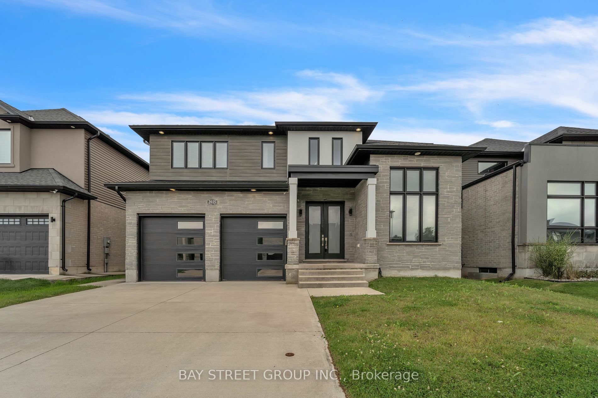 Property Photo:  2025 Bakervilla St  ON N6P 0A3 