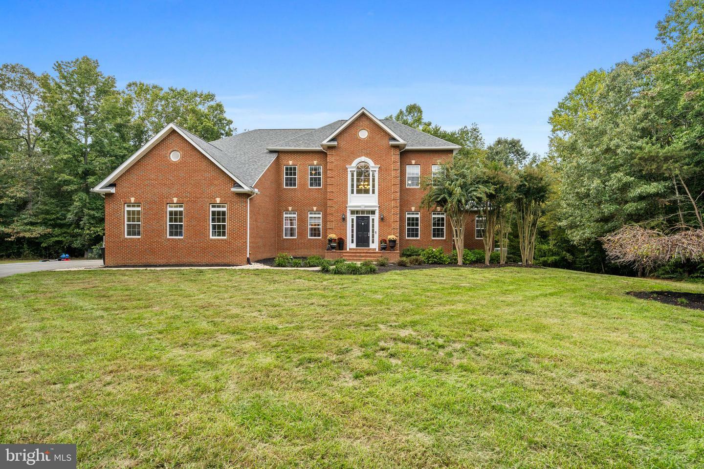 Property Photo:  12015 Sandy Knoll Place  MD 20637 