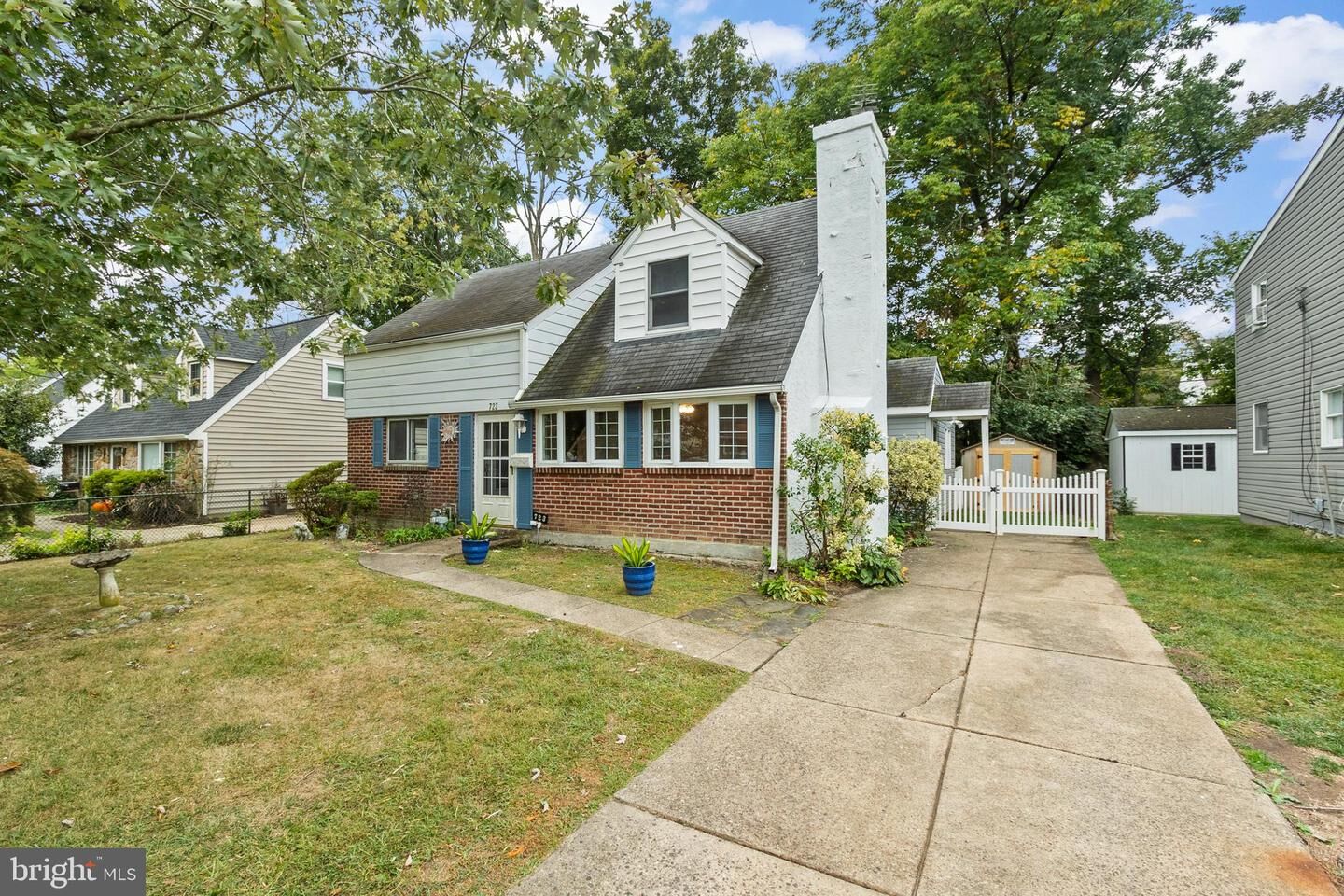 Property Photo:  723 Quince Lane  PA 19018 