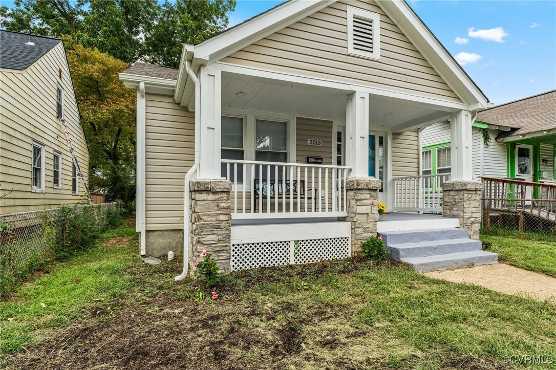 Property Photo:  2013 Fairfax Avenue  VA 23224 