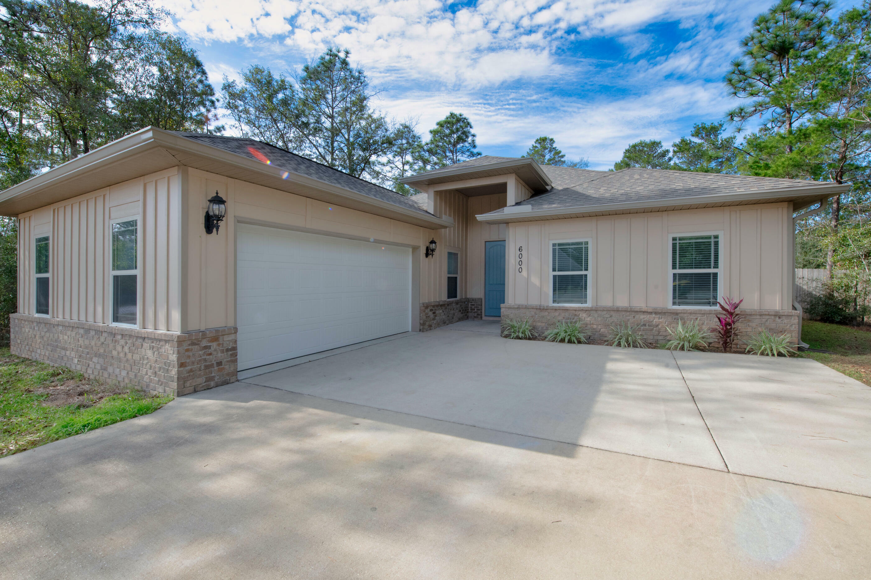 Property Photo:  6000 Fiori Drive  FL 32539 