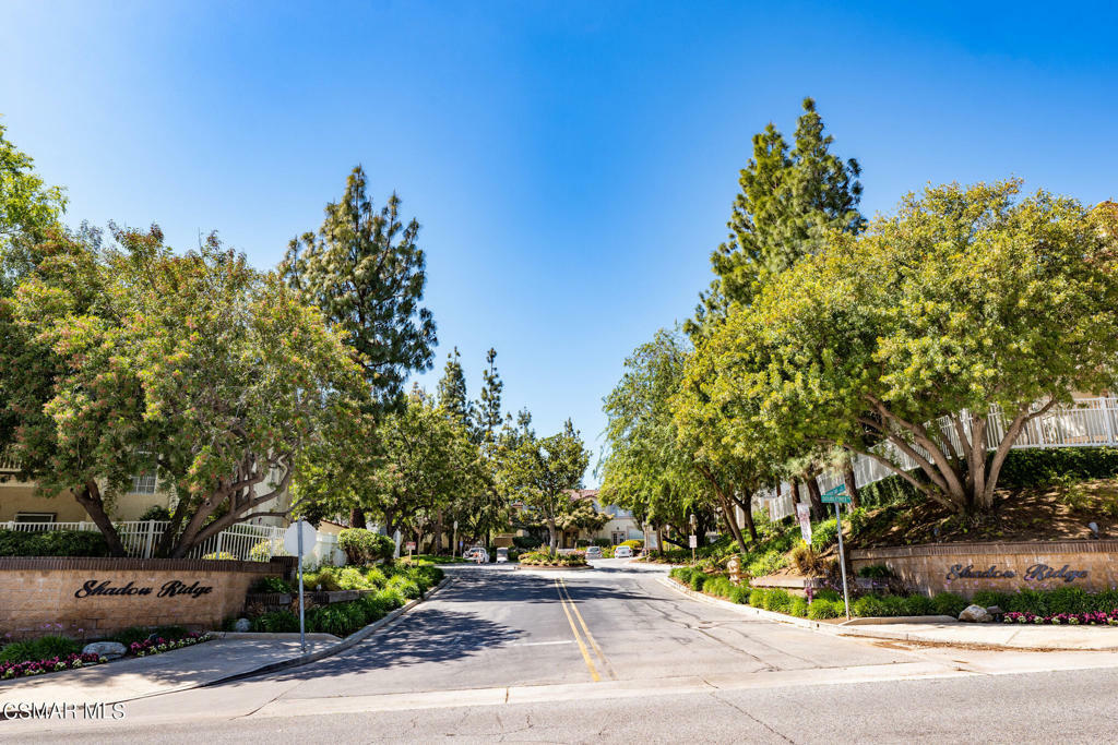 Property Photo:  5792 Oak Bend Lane 106  CA 91377 