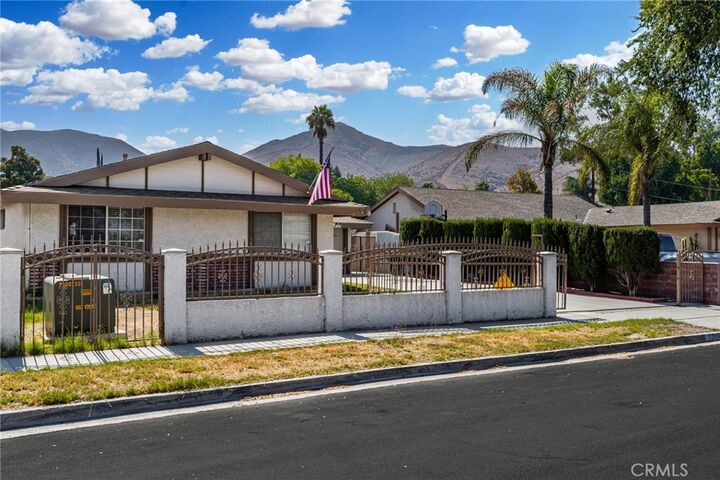 Property Photo: 13188 Waverly Avenue CA 92879